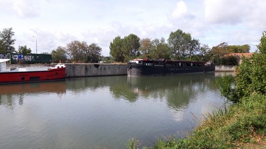 Péniche-Toulouse